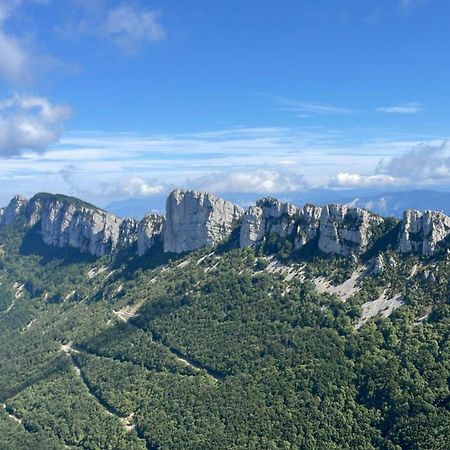 Gites De Charme - Gites Vital Peyrus Exterior foto